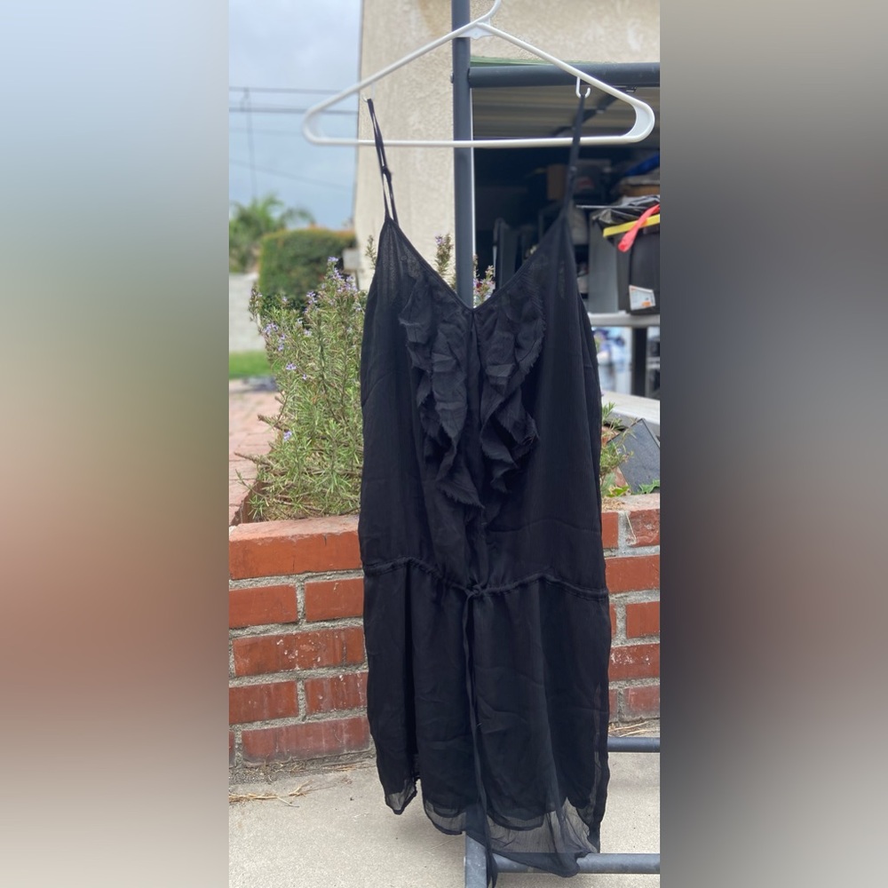 Old Navy Black dress with underlining and ruffles with string tie Size M.